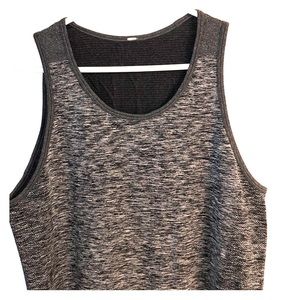 Lululemon Metal Vent Tank Top.